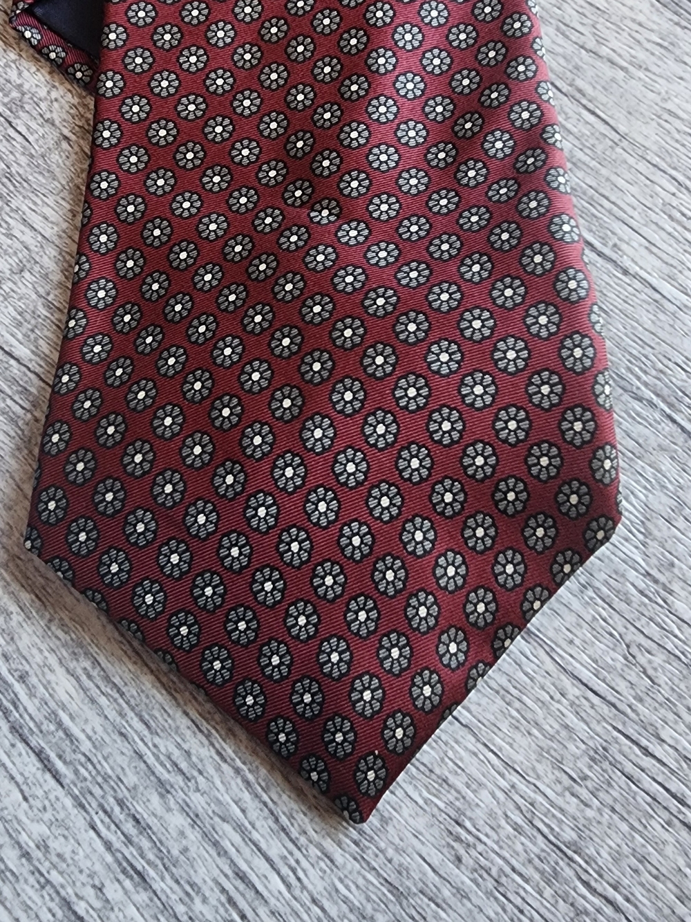 Yves Saint Laurent Burgundy Floral Silk Tie